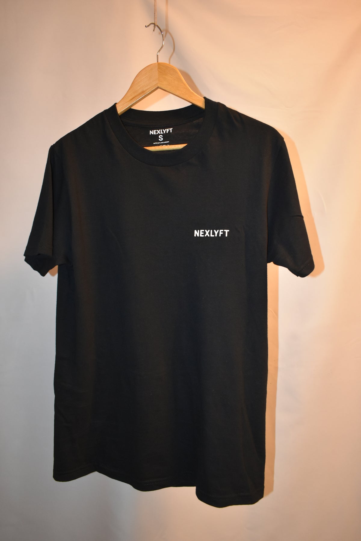 NEXLYFT T-Shirt Venom Eyes